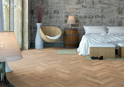 Pukka Flooring Engineered Oak Flooring – 20 x 120mm Engineered Herringbone – Natural Oak Brushed & UV Oiled