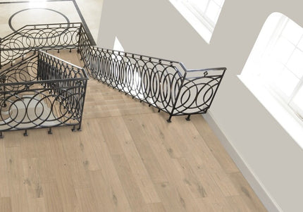 Pukka Flooring Engineered Oak Flooring – 20 x 191mm Engineered Oak – Natural Oak Brushed & Unfinished