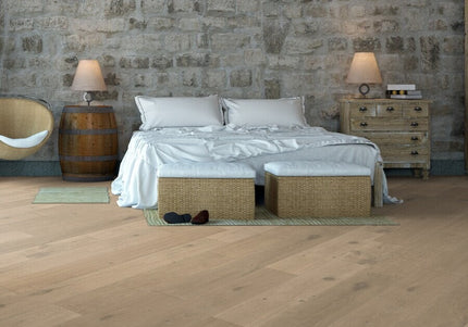 Pukka Flooring Engineered Oak Flooring – 20 x 240mm Engineered Oak – Natural Oak Brushed & Unfinished