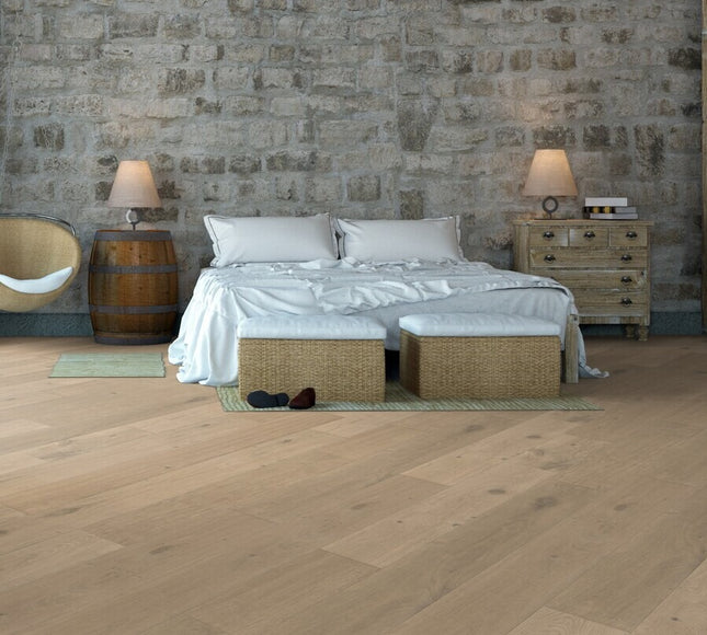 Pukka Flooring Engineered Oak Flooring – 20 x 240mm Engineered Oak – Natural Oak Brushed & Unfinished