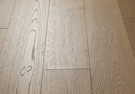Pukka Flooring Engineered Oak Flooring – 20 x 191mm Engineered Oak – Natural Oak Brushed & UV Oiled