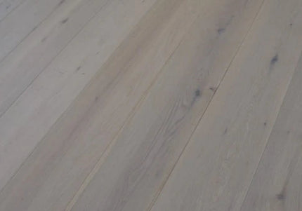 White Oiled Engineered Wood Flooring | Pukka Flooring