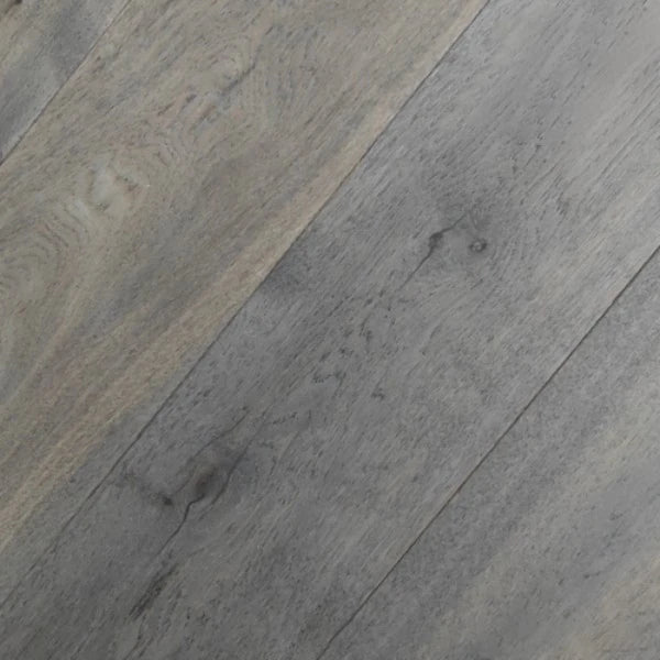 Silver Veins Natural Oiled Oak Flooring |Pukka Flooring