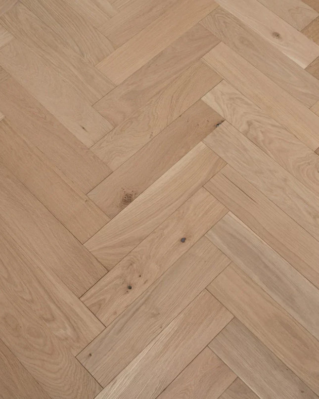 Prime AB Unfinished Engineered Oak Herringbone Flooring | Pukka Flooring