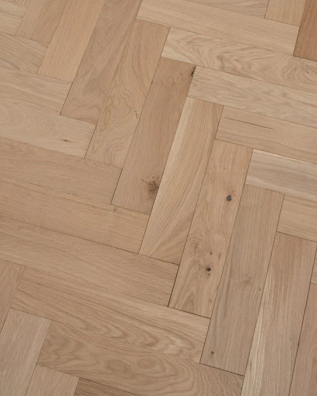 Prime AB Unfinished Engineered Oak Herringbone Flooring | Pukka Flooring