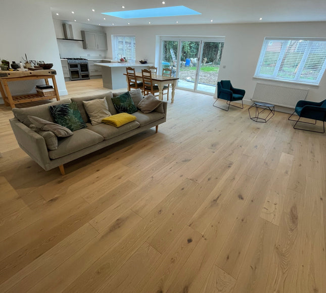 Invisible Brushed Engineered Wood Flooring | Pukka Flooring
